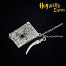 Colar Horcrux de Voldemort – Dente da Serpente e Diário de Tom Riddle - Hogwarts™ Express