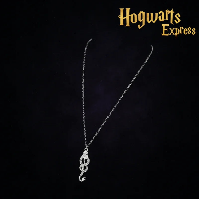 Colar Marca das Trevas – Símbolo dos Bruxos das Sombras - Hogwarts™ Express