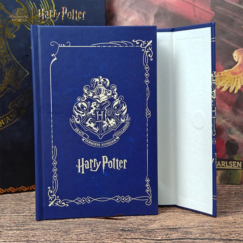 Caderno Retrô Hogwarts — Edição Oficial Wizarding World