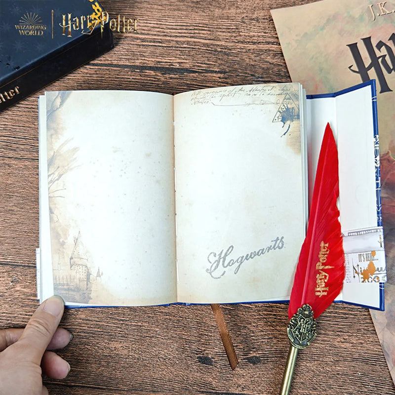 Caderno Retrô Hogwarts — Edição Oficial Wizarding World